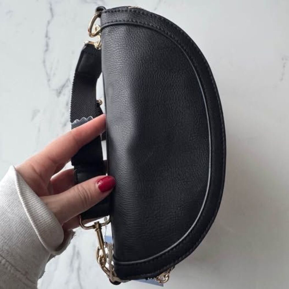 NWT Faux Wicker and Leather Crossbody - Picture 10 of 11